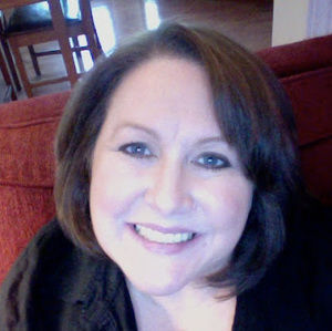 Meet your Posher, Stacy